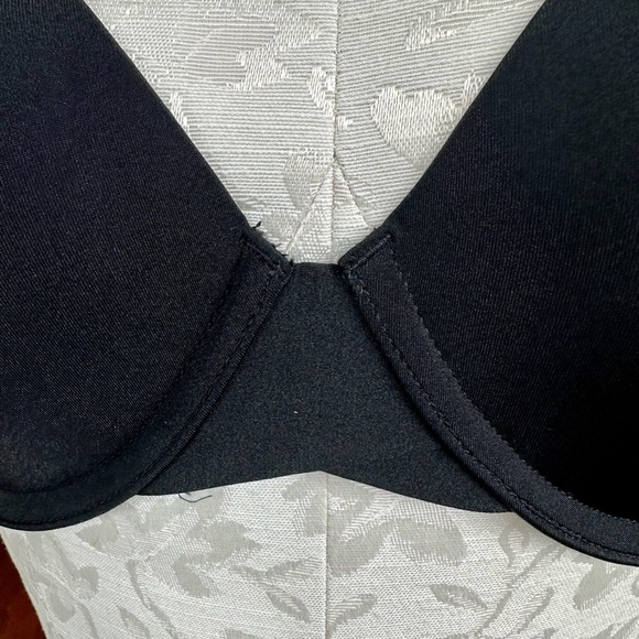 Ambrielle Natural Shaping Full Coverage Bra Underwire Black Size 36C - Picture 2 of 11